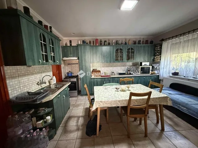 Eladó ház Kecskemét 80 nm