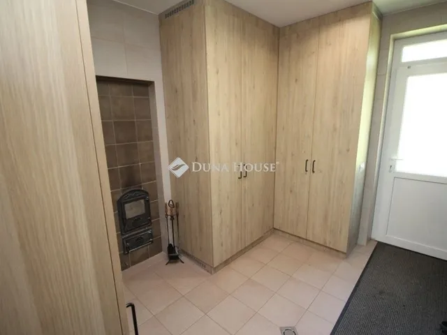 Eladó ház Kecskemét 220 nm