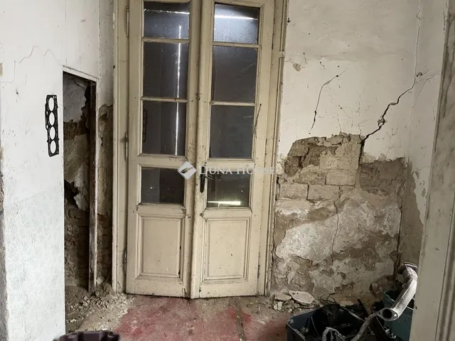 Eladó ház Kecskemét 200 nm