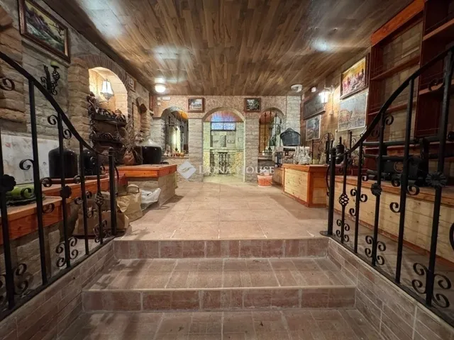 Eladó ház Kecskemét 200 nm