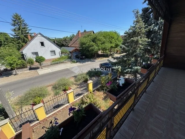 Eladó ház Kecskemét 200 nm