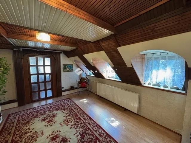 Eladó ház Kecskemét 200 nm