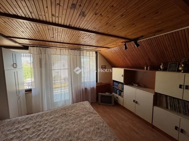 Eladó ház Kecskemét 200 nm