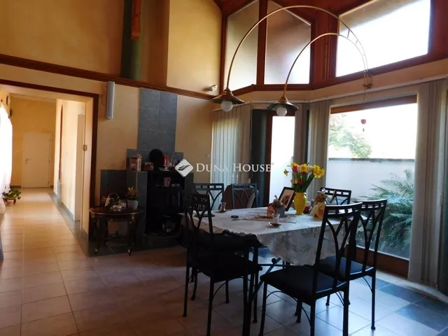 Eladó ház Kecskemét 240 nm