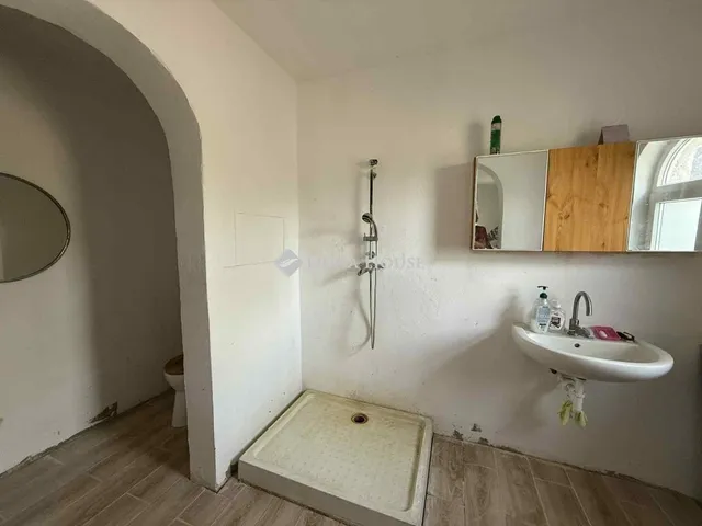 Eladó mezőgazdasági ingatlan Kunadacs 93 nm