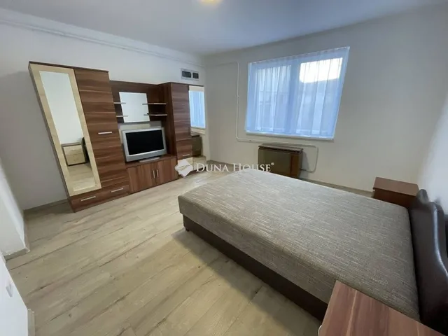 Eladó ház Izsák 94 nm