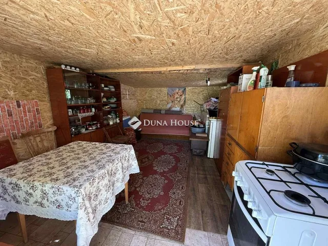 Eladó mezőgazdasági ingatlan Helvécia 40 nm