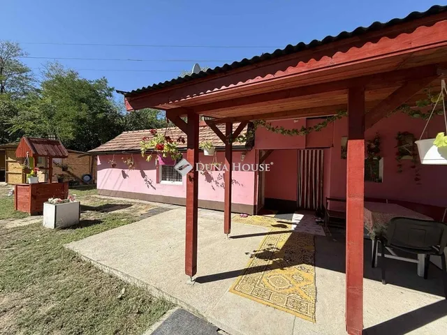 Eladó mezőgazdasági ingatlan Helvécia 40 nm