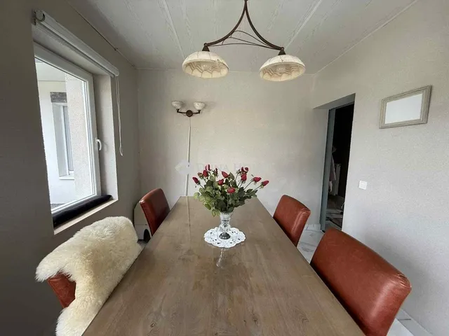 Eladó ház Tiszanána 220 nm