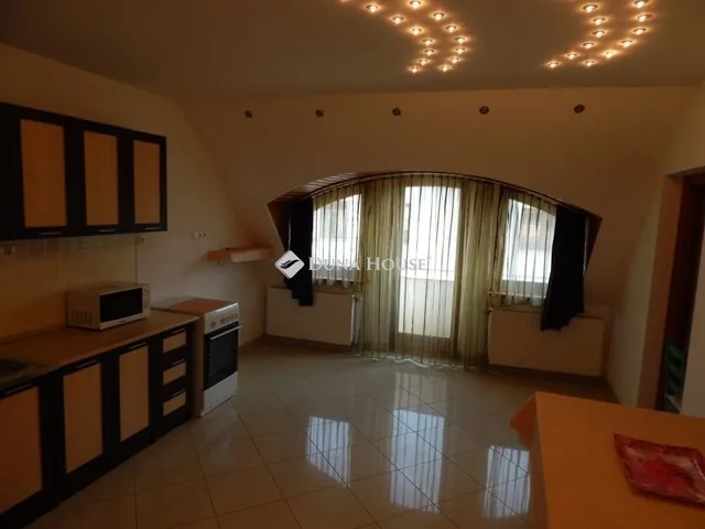 Eladó ház Kecskemét 170 nm