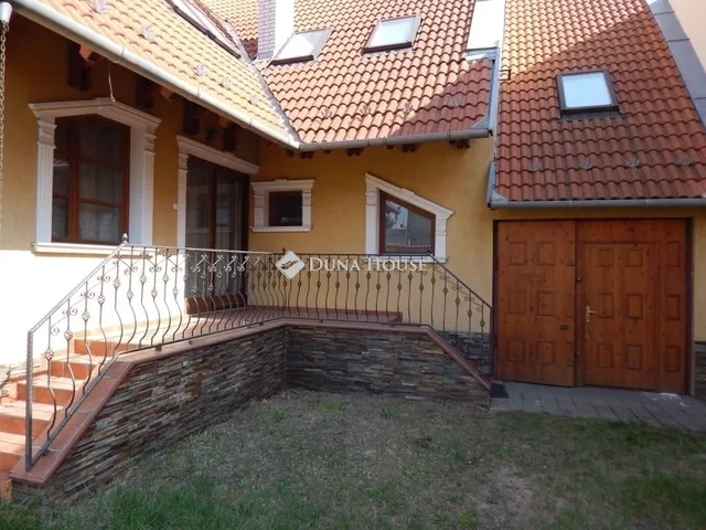 Eladó ház Kecskemét 170 nm