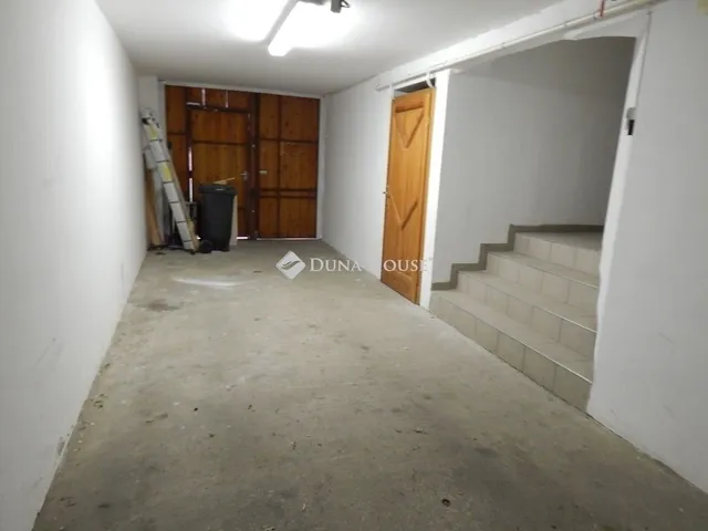 Eladó ház Kecskemét 170 nm