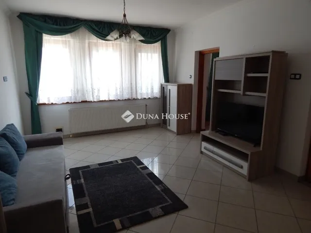 Eladó ház Kecskemét 170 nm