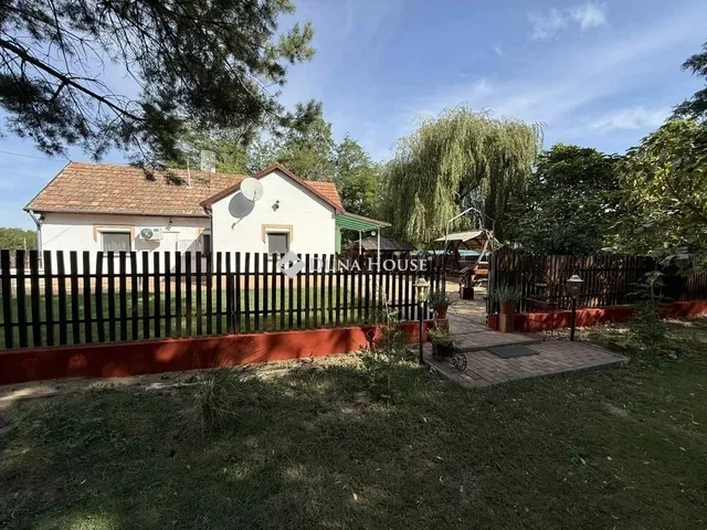 Eladó mezőgazdasági ingatlan Lajosmizse 60 nm