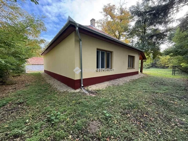 Eladó mezőgazdasági ingatlan Lajosmizse 80 nm