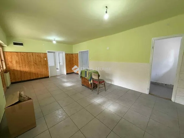 Eladó mezőgazdasági ingatlan Lajosmizse 80 nm