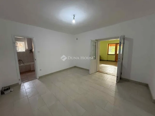 Eladó mezőgazdasági ingatlan Lajosmizse 80 nm