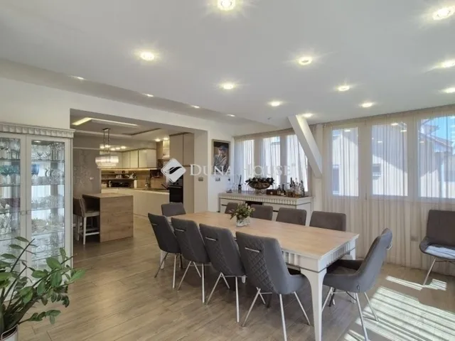 Eladó ház Kecskemét 150 nm