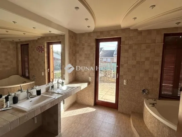 Eladó ház Kecskemét 172 nm