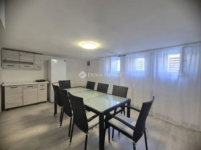 Eladó ház Budapest III. kerület 100 nm