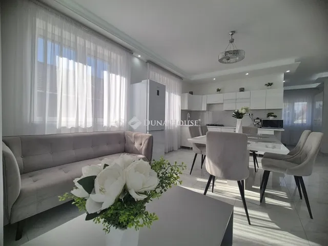 Eladó ház Budapest III. kerület 100 nm