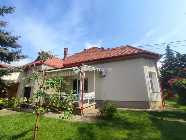 Eladó ház Kecskemét 190 nm