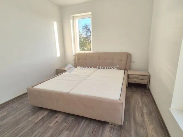 Eladó ház Ballószög 185 nm