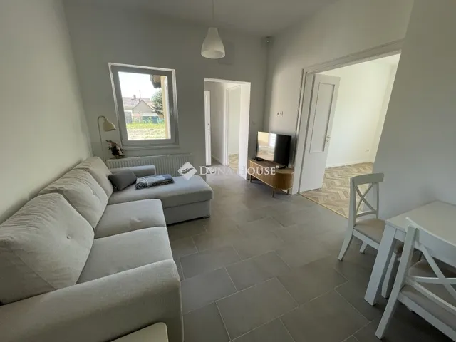 Eladó ház Kecskemét 90 nm