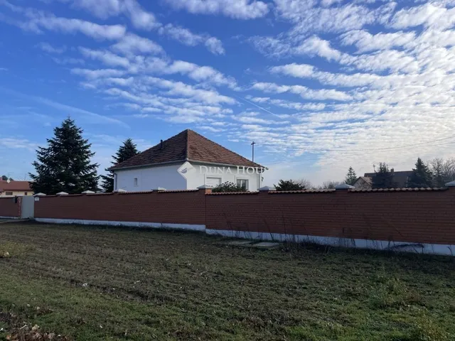 Eladó ház Kecskemét 90 nm