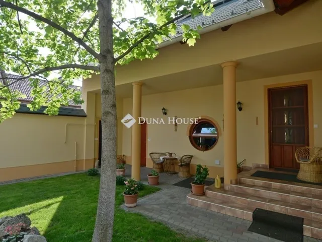 Eladó ház Kiskunfélegyháza 184 nm