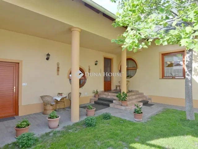 Eladó ház Kiskunfélegyháza 184 nm