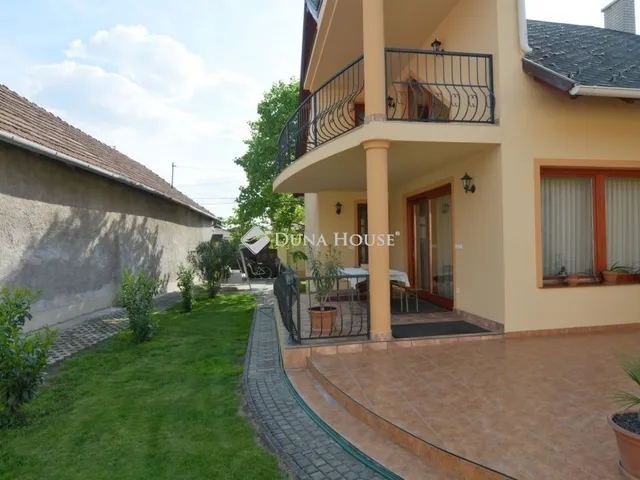 Eladó ház Kiskunfélegyháza 184 nm