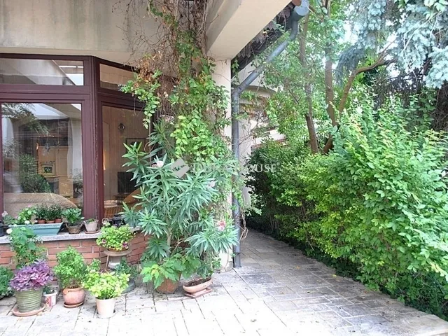 Eladó ház Kecskemét 280 nm