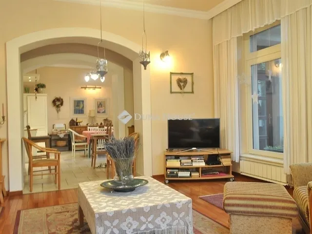 Eladó ház Kecskemét 280 nm