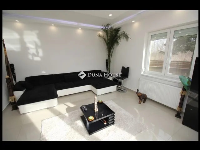 Eladó mezőgazdasági ingatlan Kunadacs 400 nm