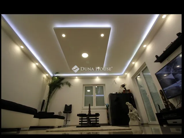 Eladó mezőgazdasági ingatlan Kunadacs 400 nm