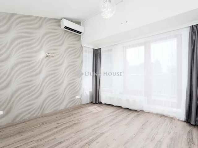 Eladó lakás Kecskemét 167 nm