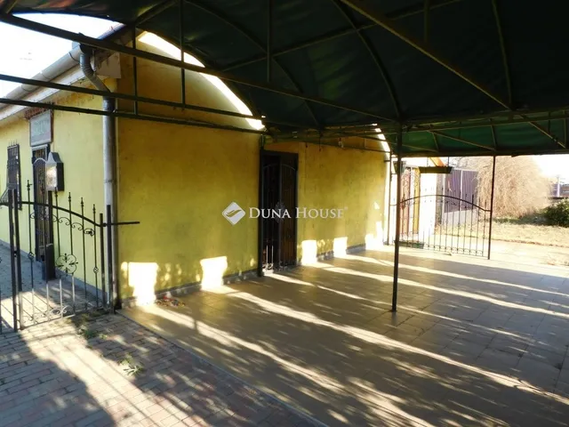 Eladó ház Helvécia 584 nm