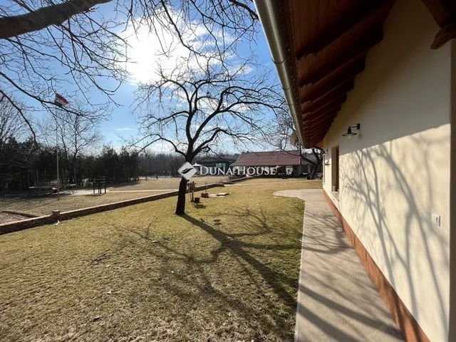 Eladó mezőgazdasági ingatlan Bugac 252 nm