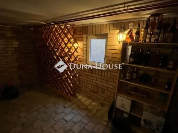 Eladó mezőgazdasági ingatlan Bugac 252 nm