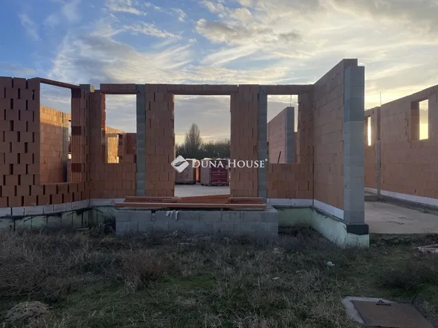 Eladó ház Kecskemét 218 nm