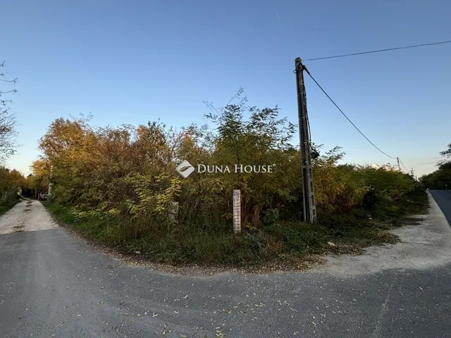 Eladó telek Kecskemét 2864 nm