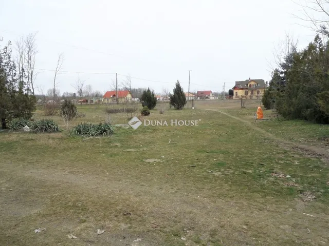 Eladó kereskedelmi és ipari ingatlan Lajosmizse 434 nm