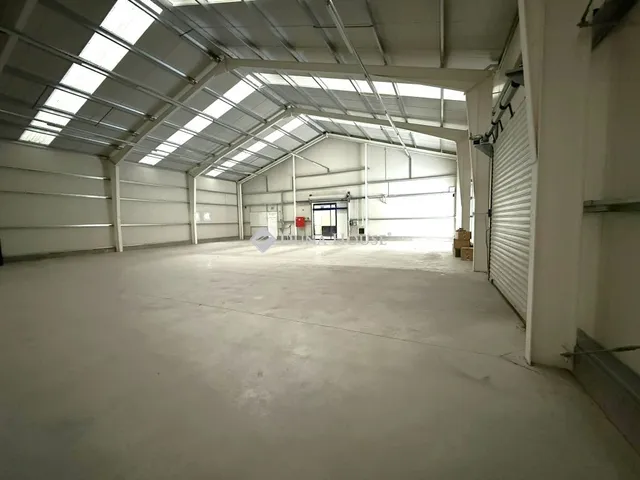 Eladó kereskedelmi és ipari ingatlan Kecskemét 550 nm