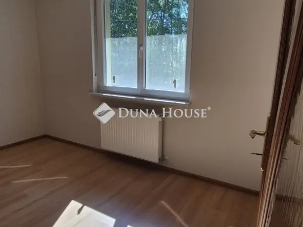 Eladó ház Kecskemét 260 nm