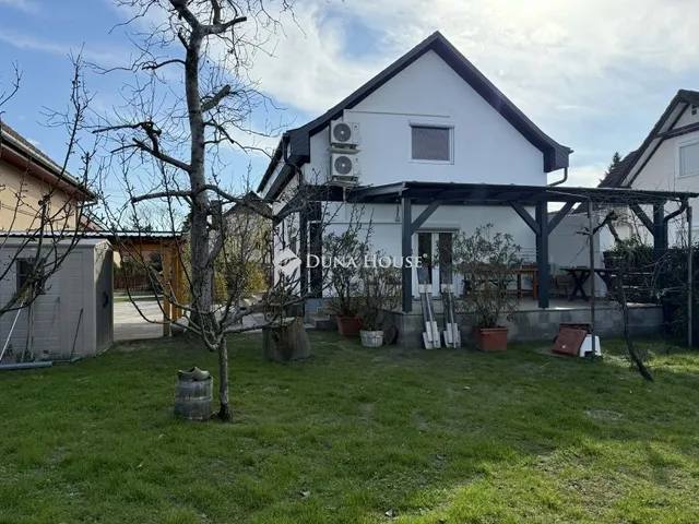 Eladó üdülő és hétvégi ház Kiskunmajsa 80 nm