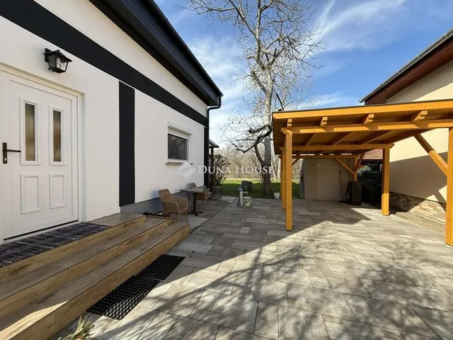 Eladó üdülő és hétvégi ház Kiskunmajsa 80 nm