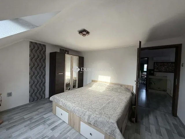 Eladó ház Inárcs 293 nm