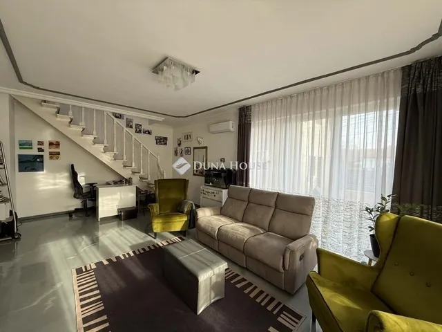 Eladó ház Inárcs 293 nm