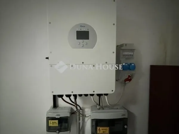 Eladó ház Inárcs 293 nm